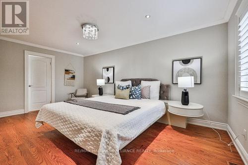 192 Waneta Drive, Oakville, ON - Indoor Photo Showing Bedroom