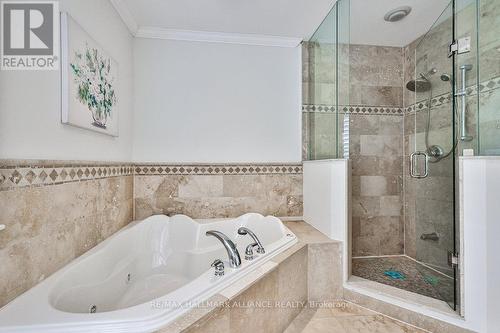 192 Waneta Drive, Oakville, ON - Indoor Photo Showing Bathroom