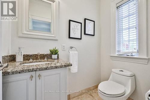 192 Waneta Drive, Oakville, ON - Indoor Photo Showing Bathroom