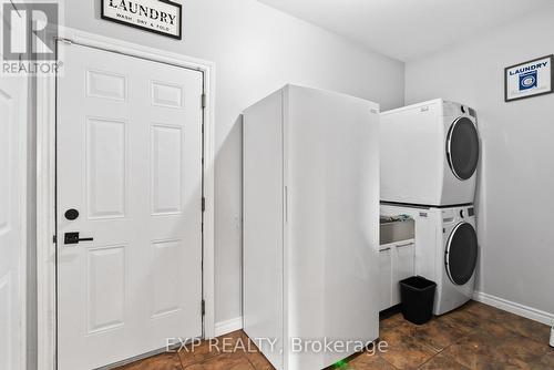 1167 Bowmanton Road, Alnwick/Haldimand, ON - Indoor Photo Showing Laundry Room