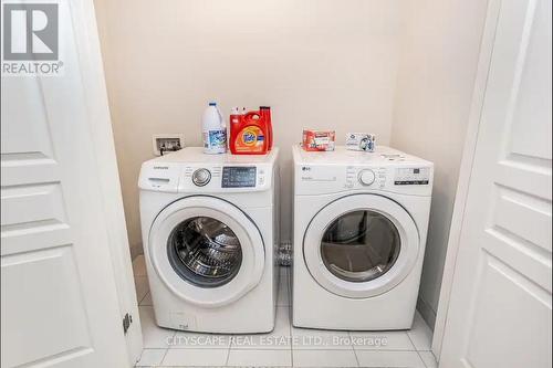 44 Bradbury Road, Hamilton, ON - Indoor Photo Showing Laundry Room