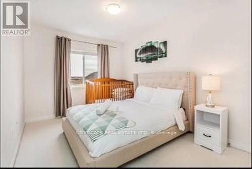 44 Bradbury Road, Hamilton, ON - Indoor Photo Showing Bedroom