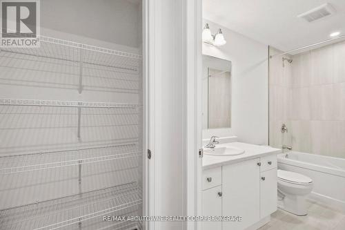 29 - 142 Foamflower Place, Waterloo, ON - Indoor Photo Showing Bathroom