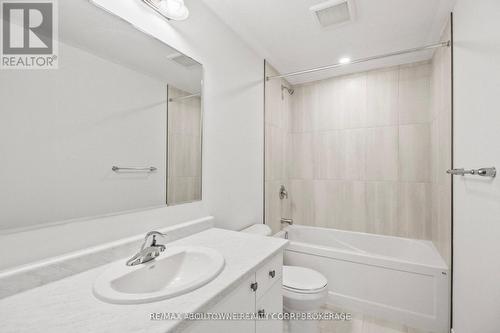 29 - 142 Foamflower Place, Waterloo, ON - Indoor Photo Showing Bathroom