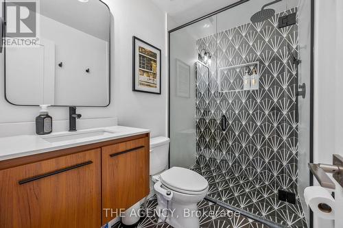 1 Pringle Lane, Hamilton, ON - Indoor Photo Showing Bathroom