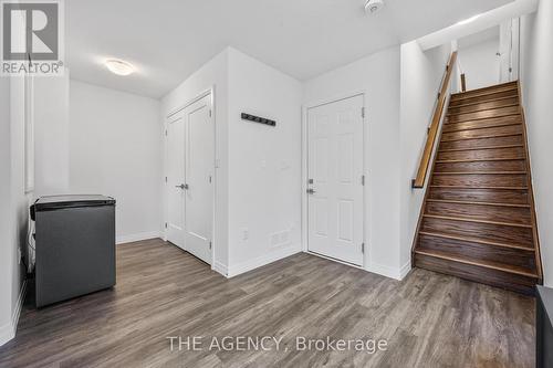 1 Pringle Lane, Hamilton, ON - Indoor Photo Showing Other Room