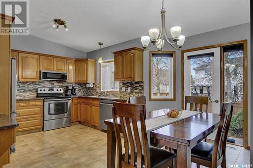 1452 Benjamin Crescent N, Regina, SK - Indoor Photo Showing Dining Room