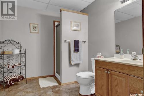 1452 Benjamin Crescent N, Regina, SK - Indoor Photo Showing Bathroom