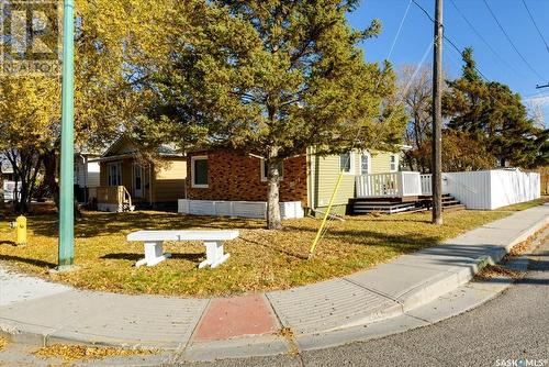 2073 Embury Street, Regina, SK - Outdoor