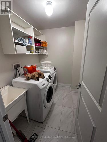 65 Harold Lawrie Lane, Markham, ON - Indoor Photo Showing Laundry Room