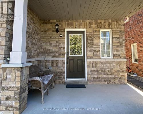 208 Penndutch Circle, Whitchurch-Stouffville, ON - Outdoor With Deck Patio Veranda With Exterior