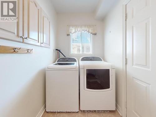 78A Kerfoot Crescent, Georgina, ON - Indoor Photo Showing Laundry Room