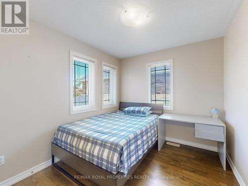 78A Kerfoot Crescent, Georgina, ON - Indoor Photo Showing Bedroom