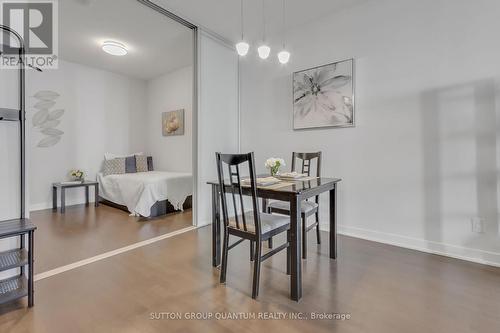 2106 - 88 Park Lawn Road, Toronto, ON - Indoor Photo Showing Dining Room