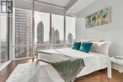 2106 - 88 Park Lawn Road, Toronto, ON - Indoor Photo Showing Bedroom