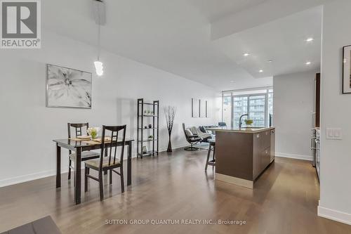 2106 - 88 Park Lawn Road, Toronto, ON - Indoor