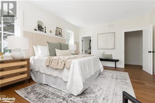 303 Clearwater Lake Road, Huntsville, ON - Indoor Photo Showing Bedroom