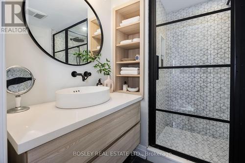 104 Dutch Myrtle Way, Toronto, ON - Indoor Photo Showing Bathroom