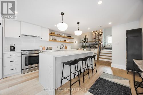 104 Dutch Myrtle Way, Toronto, ON - Indoor Photo Showing Kitchen With Upgraded Kitchen