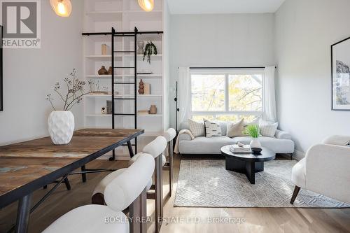 104 Dutch Myrtle Way, Toronto, ON - Indoor Photo Showing Living Room