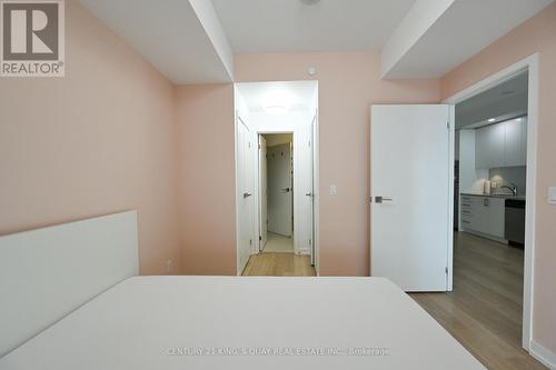 3106 - 89 Dunfield Avenue, Toronto, ON - Indoor Photo Showing Bedroom