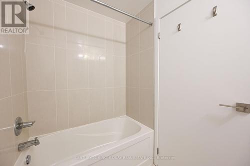 3106 - 89 Dunfield Avenue, Toronto, ON - Indoor Photo Showing Bathroom