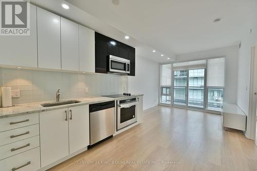 3106 - 89 Dunfield Avenue, Toronto, ON - Indoor Photo Showing Kitchen With Upgraded Kitchen