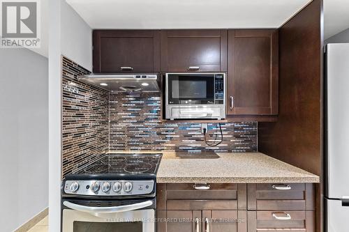 1006 - 705 King Street W, Toronto, ON - Indoor Photo Showing Kitchen