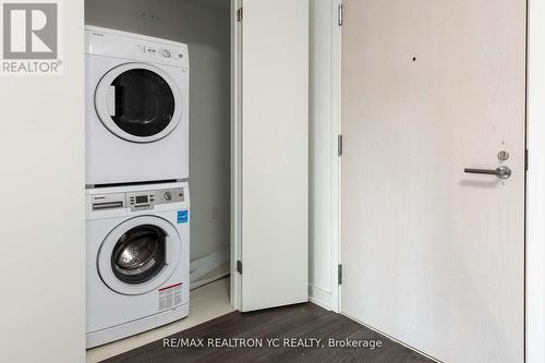 625 - 115 Blue Jays Way, Toronto, ON - Indoor Photo Showing Laundry Room