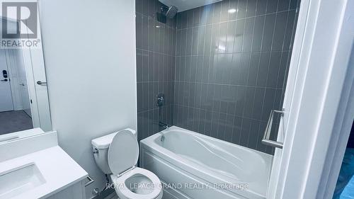 610 - 225 Malta Avenue, Brampton, ON - Indoor Photo Showing Bathroom