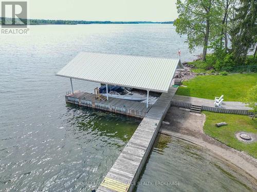 146 Twin Oaks Lane, Leeds & The Thousand Islands, ON - Outdoor With Body Of Water