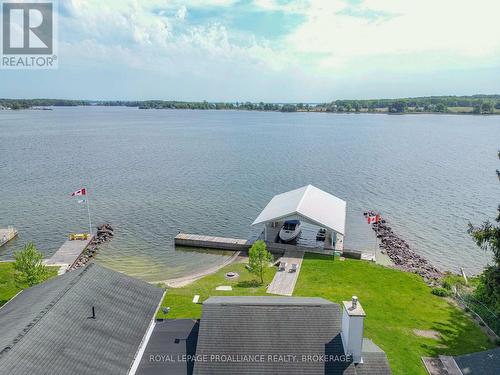 146 Twin Oaks Lane, Leeds & The Thousand Islands, ON - Outdoor With Body Of Water With View