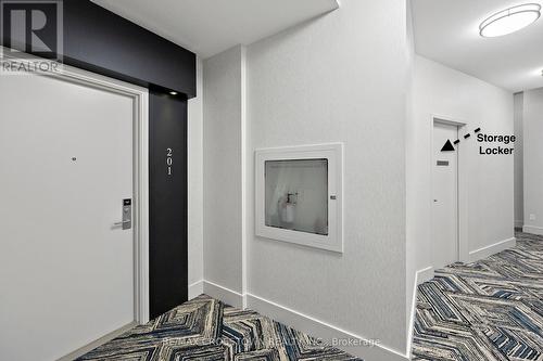 201 - 80 Marine Parade Drive, Toronto, ON - Indoor Photo Showing Other Room