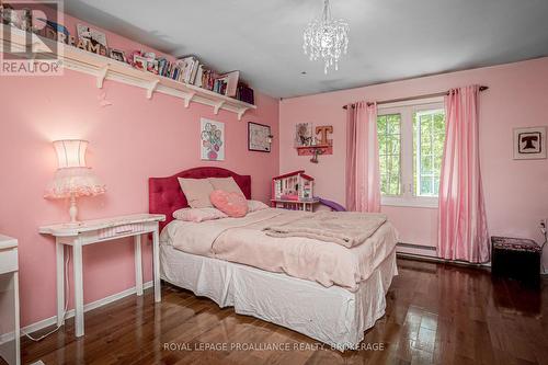 548 Lorna Lane, Greater Napanee, ON - Indoor Photo Showing Bedroom