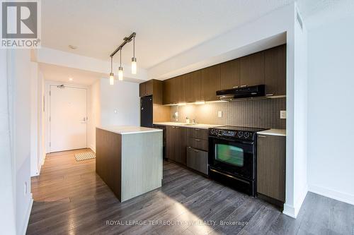 505 - 110 Charles Street E, Toronto, ON - Indoor Photo Showing Kitchen