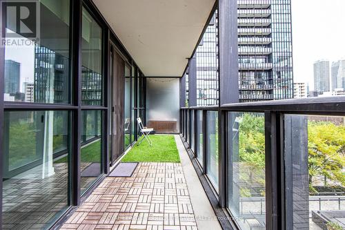 505 - 110 Charles Street E, Toronto, ON -  With Balcony With Exterior