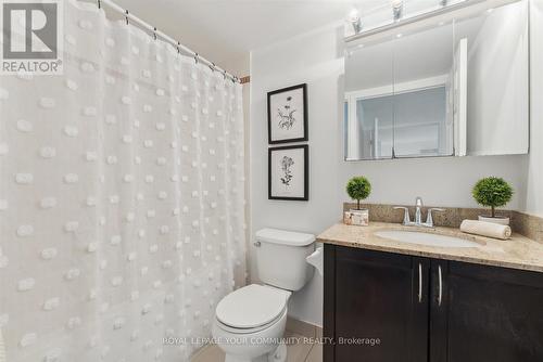 310 - 75 King William Crescent, Richmond Hill, ON - Indoor Photo Showing Bathroom