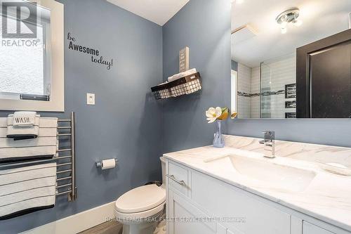 3594 Gallager Drive, Mississauga, ON - Indoor Photo Showing Bathroom