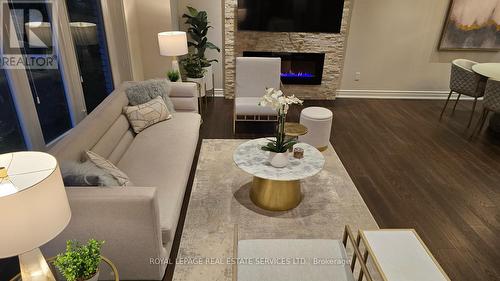 3594 Gallager Drive, Mississauga, ON - Indoor With Fireplace