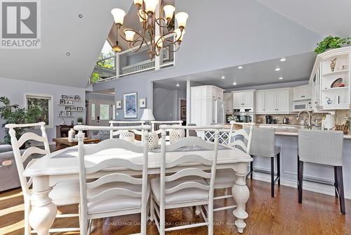 49 Mintens Lane E, Georgian Bay, ON - Indoor Photo Showing Dining Room