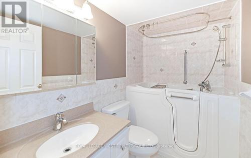 205 - 299 Mill Road, Toronto, ON - Indoor Photo Showing Bathroom