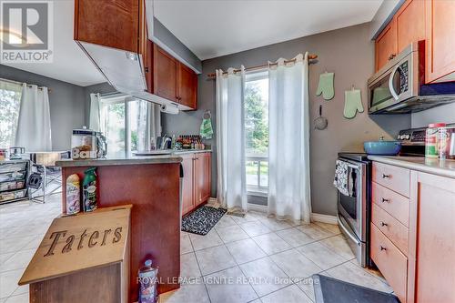 1675 Canadore Crescent, Oshawa, ON - Indoor Photo Showing Kitchen