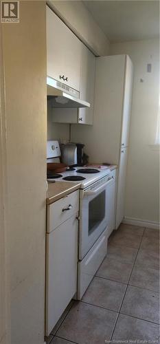 90/92/96 Mclaughlin, Moncton, NB - Indoor Photo Showing Kitchen