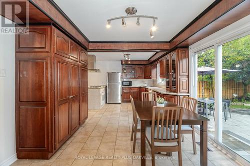 2128 Wincanton Crescent, Mississauga, ON - Indoor Photo Showing Dining Room