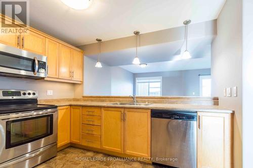 8 Princeton Place, Belleville, ON - Indoor Photo Showing Kitchen With Double Sink