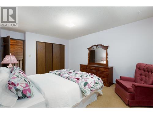 417B Alpine Crescent, Kimberley, BC - Indoor Photo Showing Bedroom