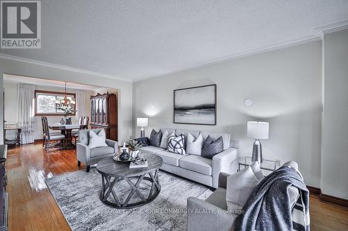 21 Disan Court, Toronto, ON - Indoor Photo Showing Other Room