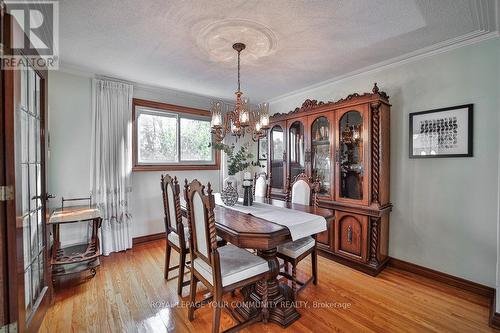 21 Disan Court, Toronto, ON - Indoor Photo Showing Dining Room