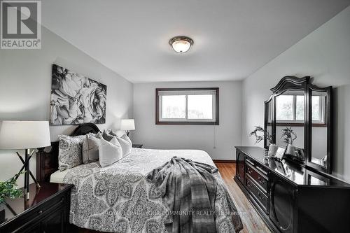 21 Disan Court, Toronto, ON - Indoor Photo Showing Bathroom