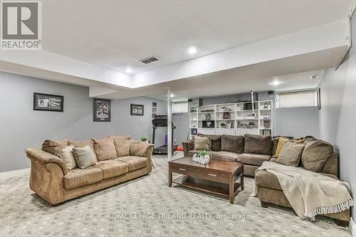 115 Loggers Grove, London, ON - Indoor Photo Showing Basement